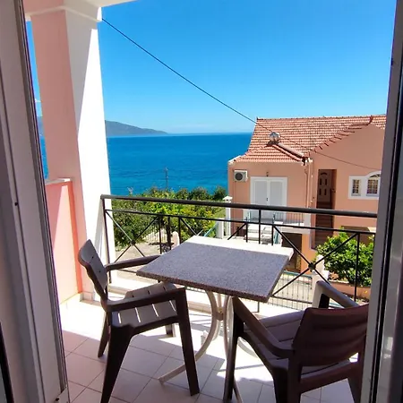 Mema'S Apartment Agia Efimia Exterior photo