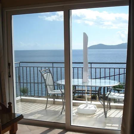 Mema'S Apartment Agia Efimia Room photo