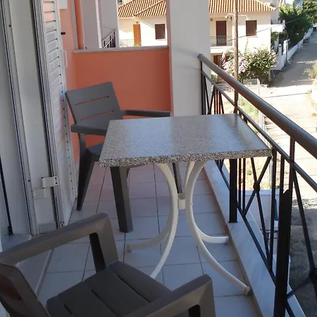Mema'S Apartment Agia Efimia Room photo