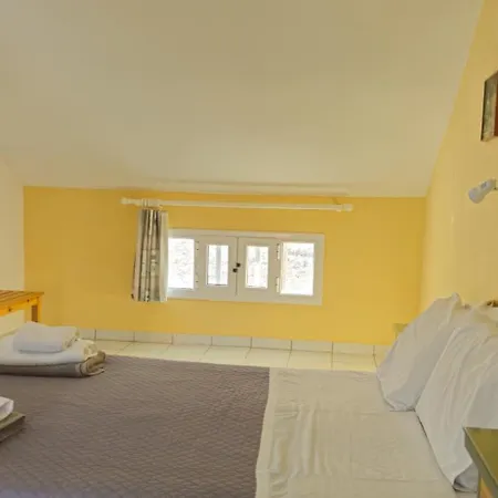 Mema'S Apartment Agia Efimia Room photo