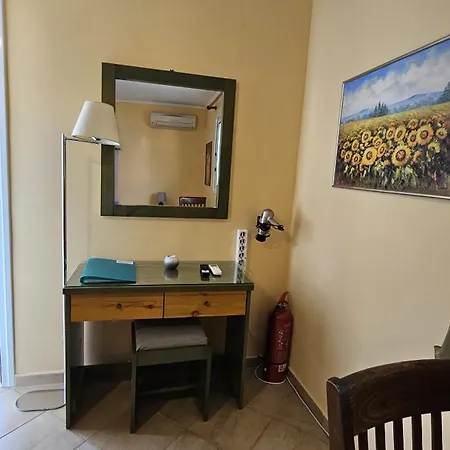 Mema'S Apartment Agia Efimia Room photo