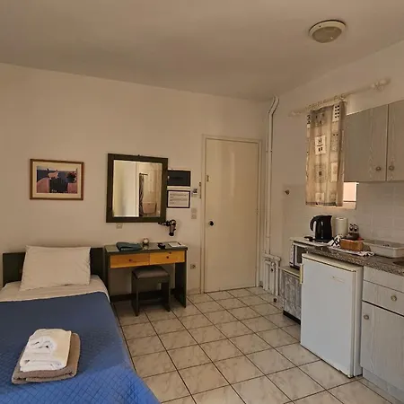 Mema'S Apartment Agia Efimia Room photo