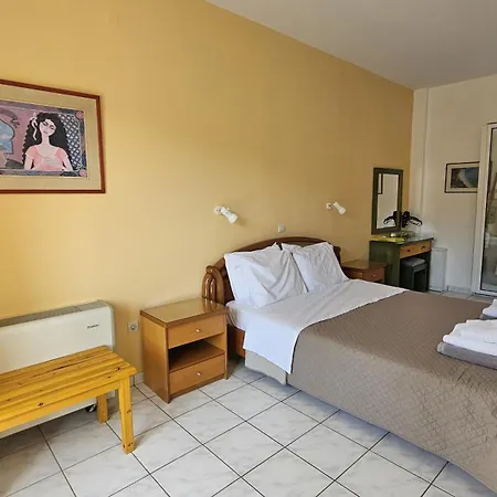 Mema'S Apartment Agia Efimia Room photo