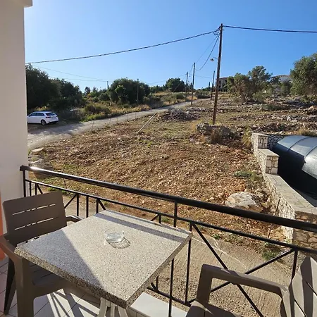 Mema'S Apartment Agia Efimia Room photo