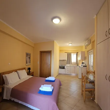 Mema'S Apartment Agia Efimia Room photo