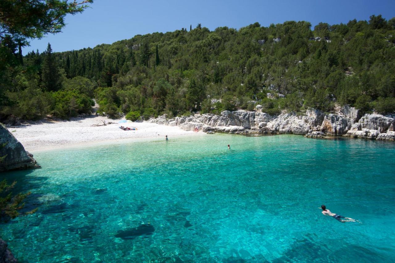 Mema's Appartement Agia Efimia