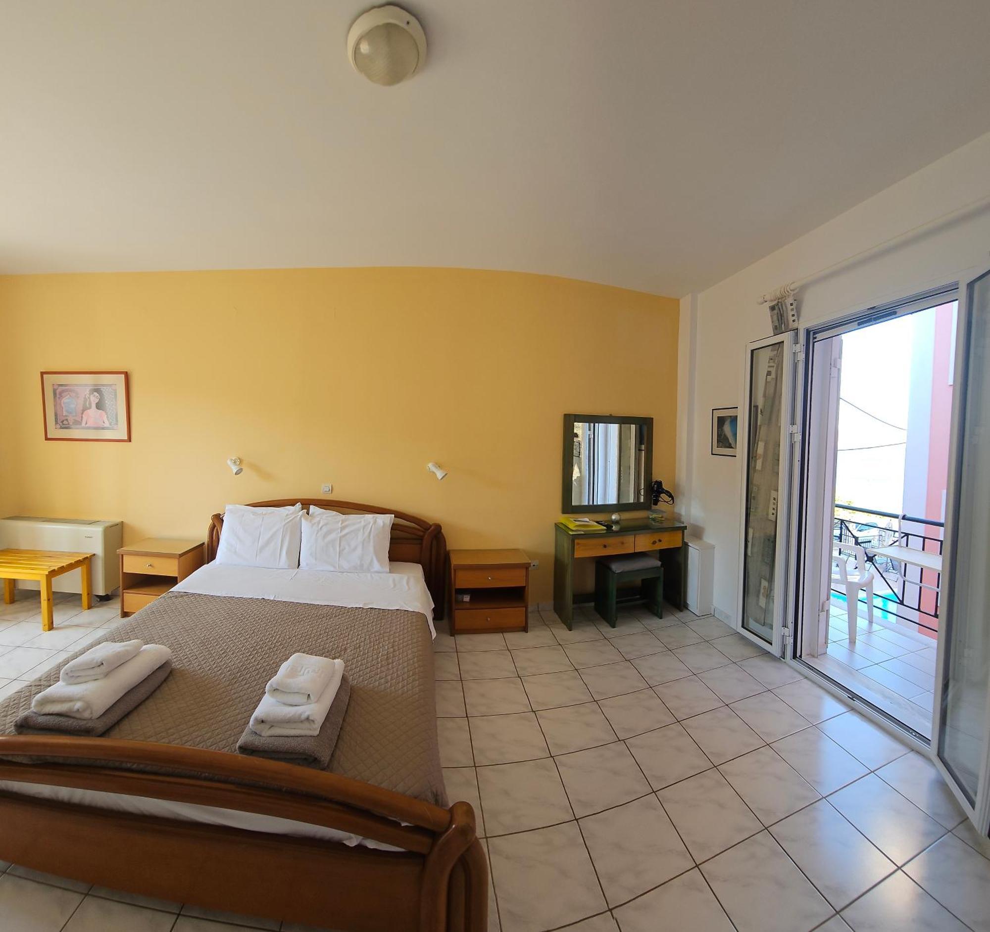 Mema's Apartment Agia Efimia